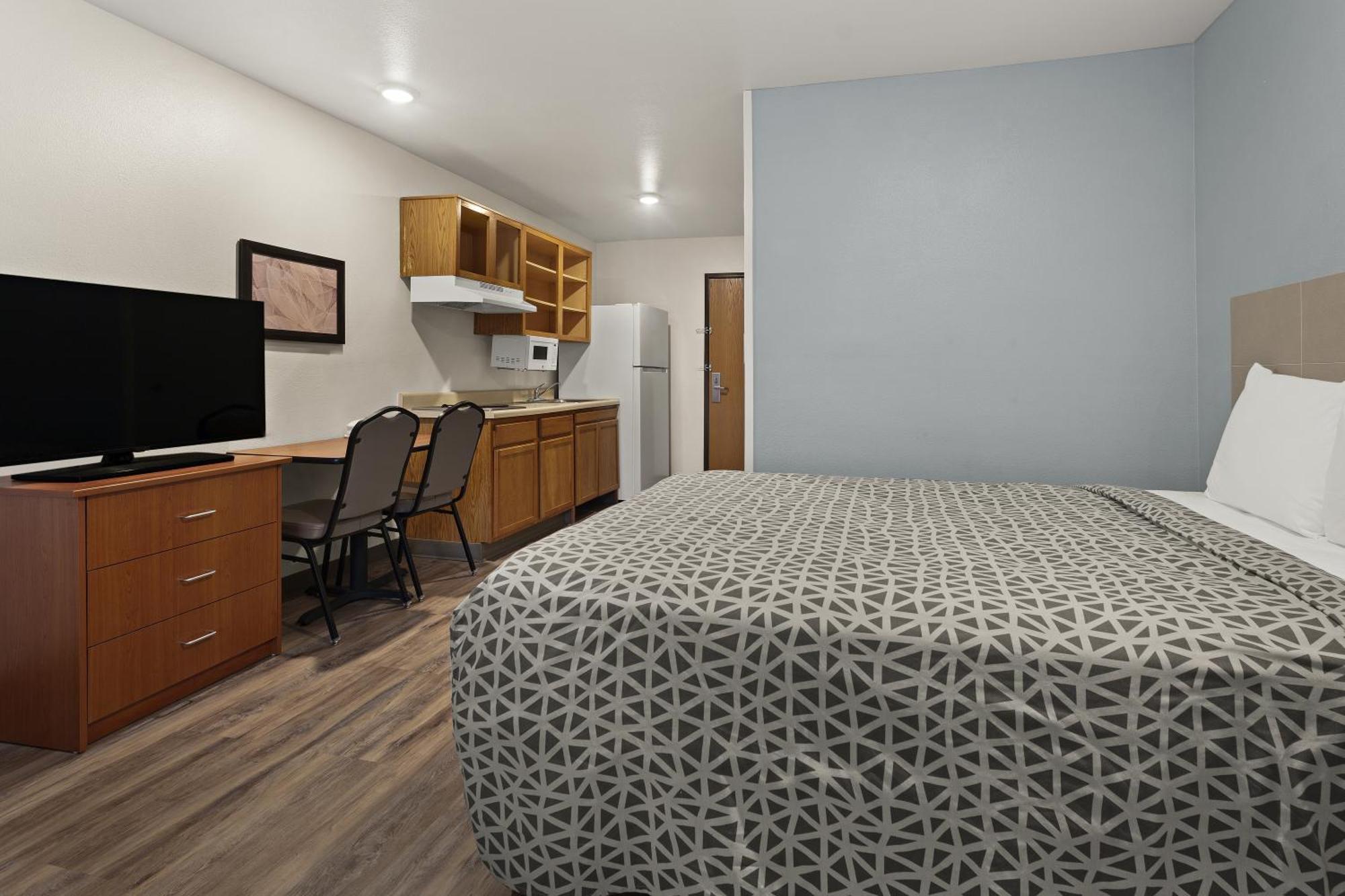 Woodspring Suites Columbia Fort Jackson エクステリア 写真
